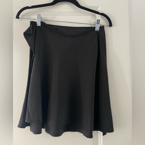 Dynamite wrap skirt - Picture 2 of 3